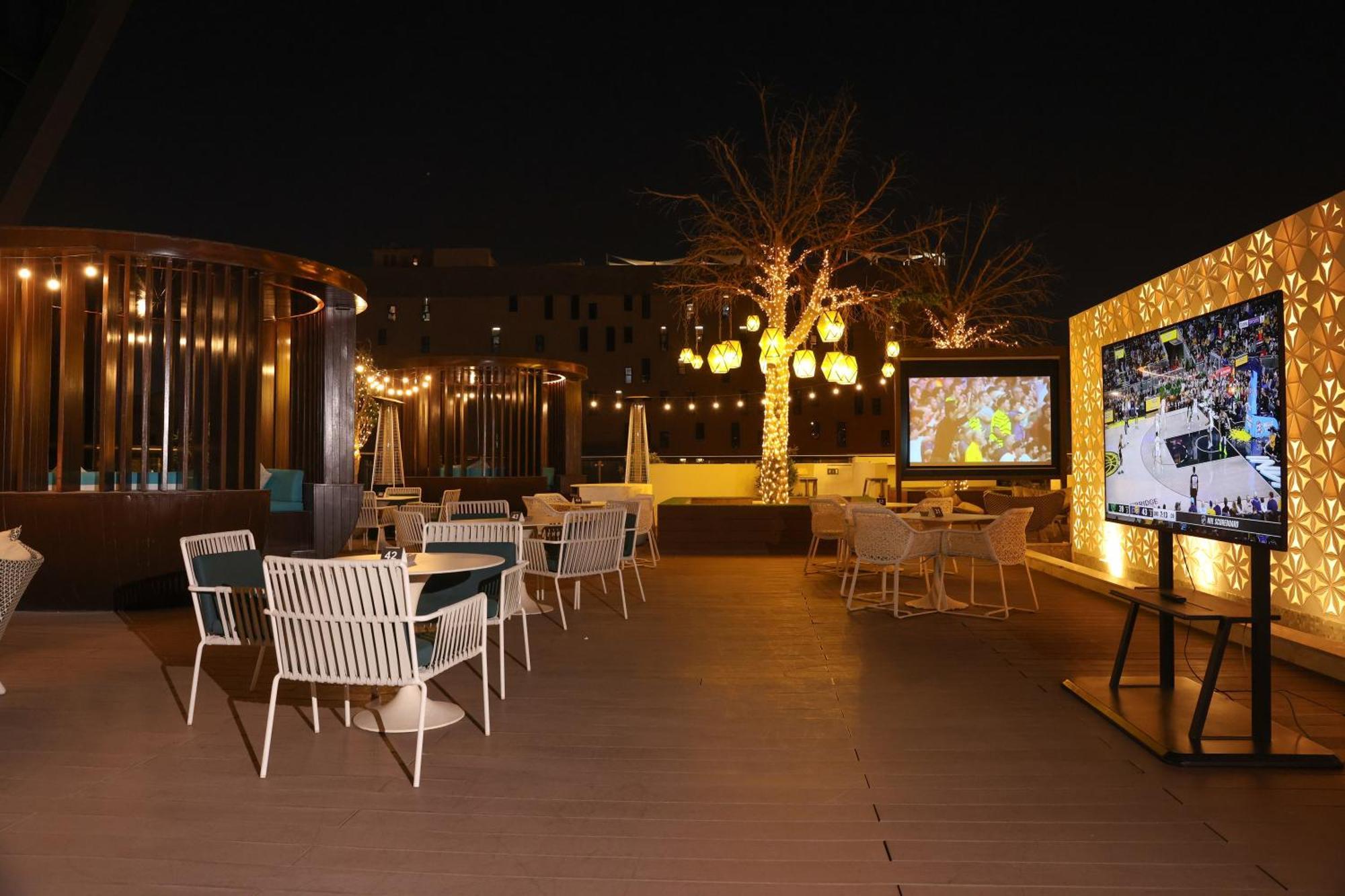 Steigenberger Residence Доха Екстериор снимка The Sky Bar